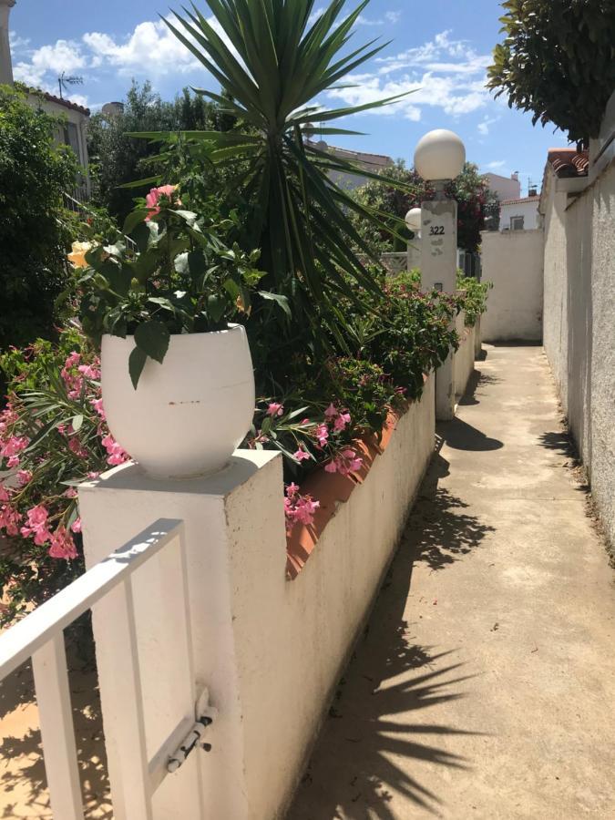 Bonita Casa Adosada Empuriabrava Dış mekan fotoğraf